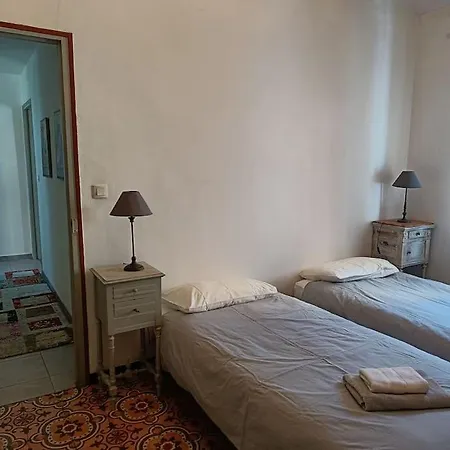 Prázdninový dům Ceps Sleeps 6 With Free Wifi Near The River