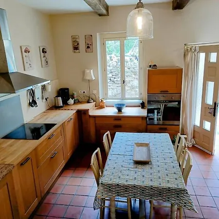 Ceps Sleeps 6 With Free Wifi Near The River * Roquebrun