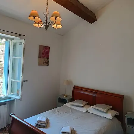 Prázdninový dům Ceps Sleeps 6 With Free Wifi Near The River Roquebrun