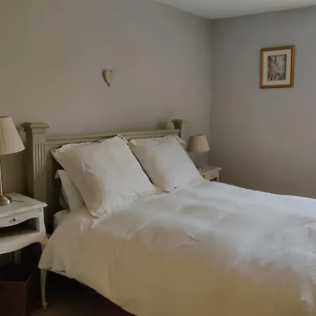Ceps Sleeps 6 With Free Wifi Near The River Casa vacanze