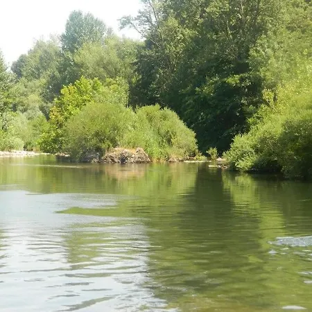 Prázdninový dům Ceps Sleeps 6 With Free Wifi Near The River Roquebrun