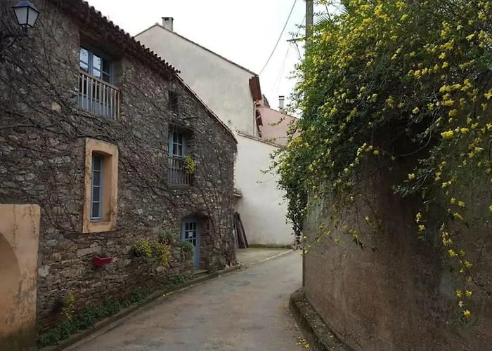 Feriehus Ceps Sleeps 6 With Free Wifi Near The River