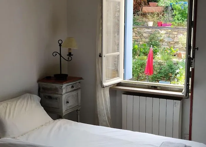 Ceps Sleeps 6 With Free Wifi Near The River Feriehus *