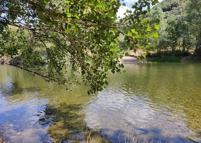 Ceps Sleeps 6 With Free Wifi Near The River * Roquebrun